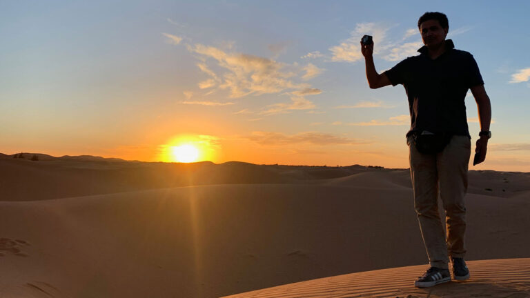 Sonnenuntergang in der Wüste von Merzouga
